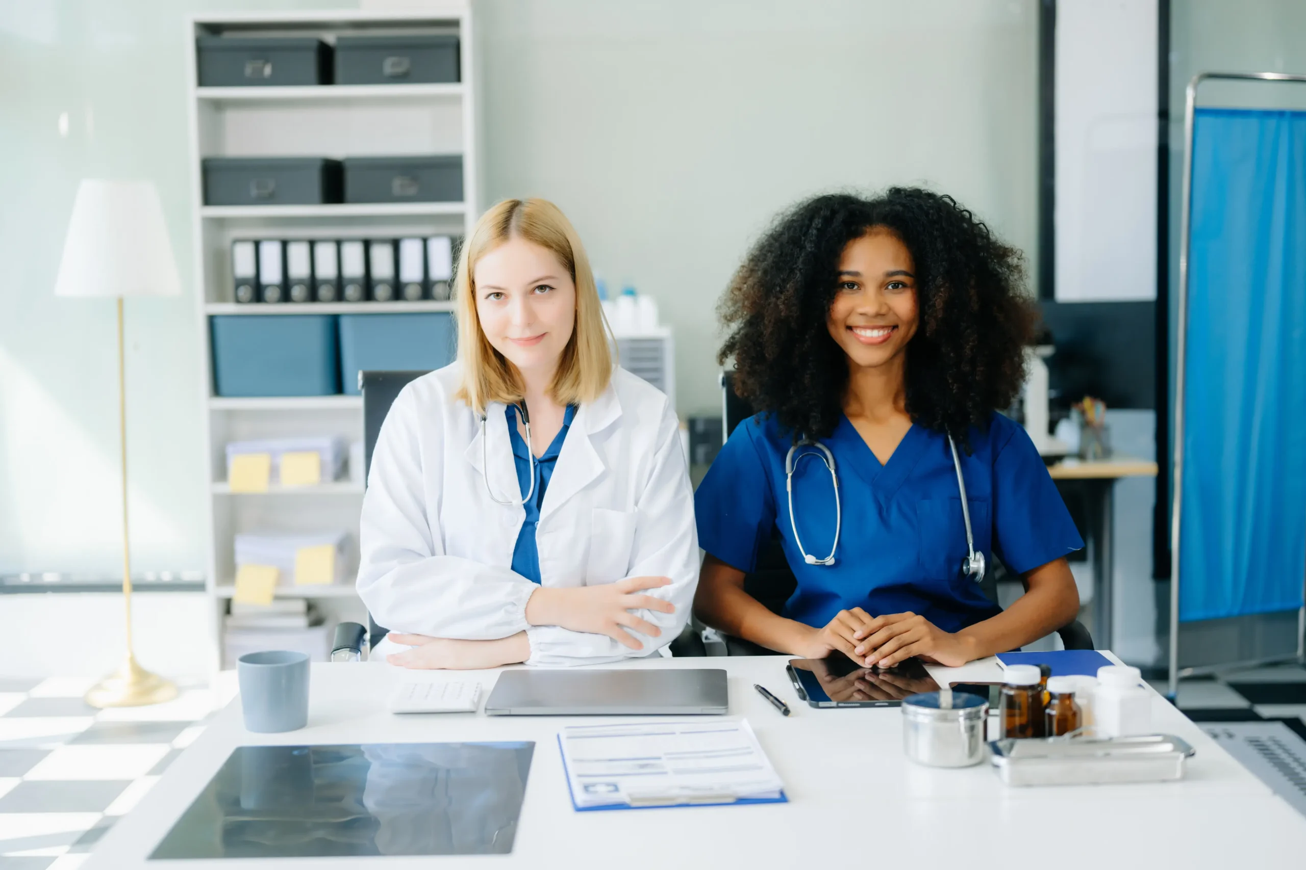 Tips for Streamlining Your Credentialing to Take Advantage of Travel Nursing Opportunities in Canada