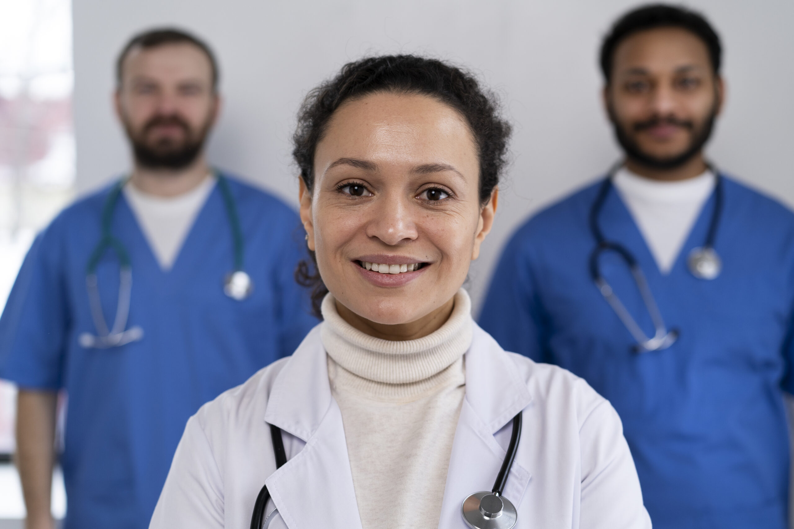 nurse-doctor-team-ready-work-day